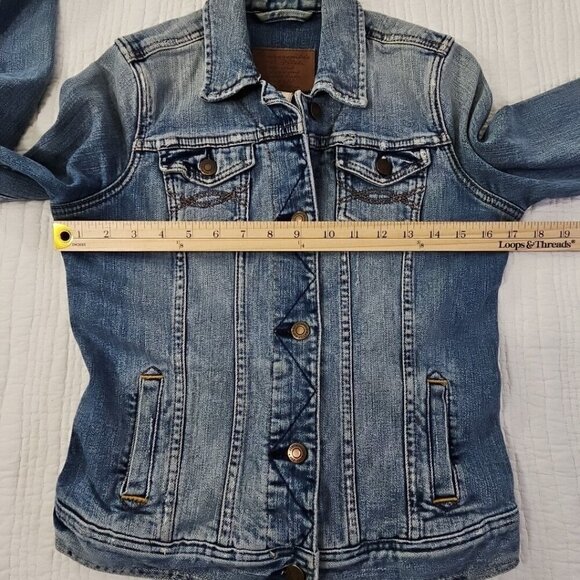 Abercrombie and Fitch Heavy Denim Jacket Women's Small Pockets Reinforced EUC LN - Picture 6 of 12